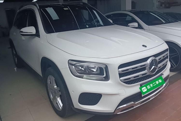 Used Mercedes-Benz GLB 2021 GLB 180 Dynamic Edition Front Right 45 Deg