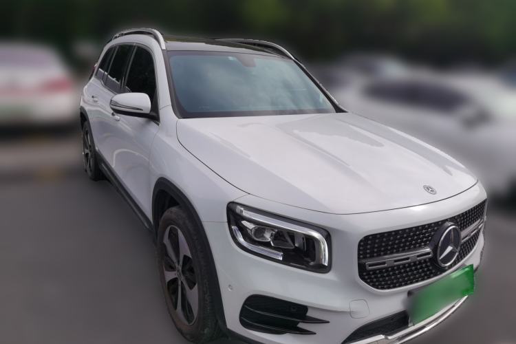 Used Mercedes-Benz GLB 2021 GLB 200 Fashion Model Front Right 45 Deg