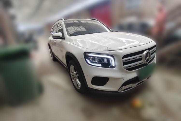 Used Mercedes-Benz GLB 2021 GLB 200 Dynamic Edition Front Right 45 Deg