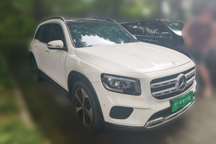 Used Mercedes-Benz GLB 2021 GLB 200 Fashion Model Front Right 45 Deg