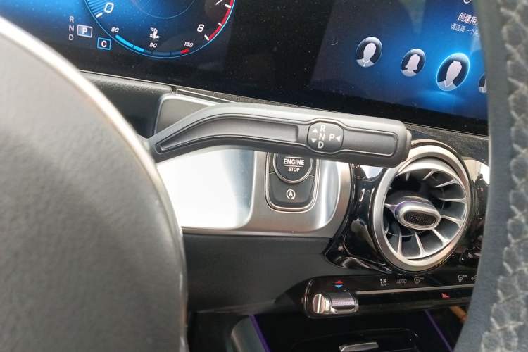 Used Mercedes-Benz GLB 2021 GLB 200 Fashion Model Gear Lever