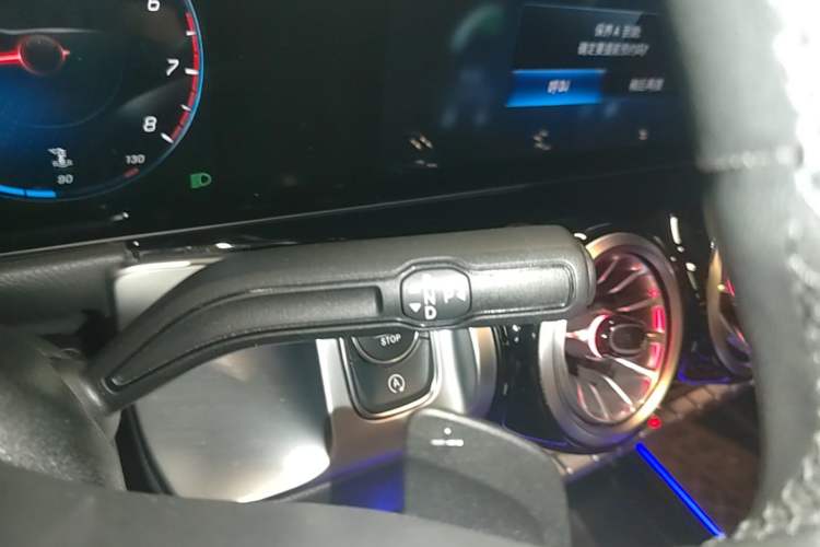 Used Mercedes-Benz GLB 2021 GLB 200 Fashion Model Gear Lever
