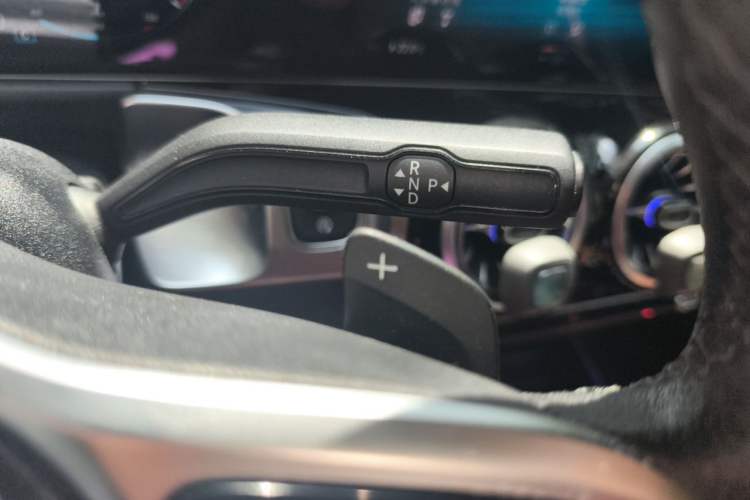 Used Mercedes-Benz GLB 2021 GLB 200 Fashion Model Gear Lever