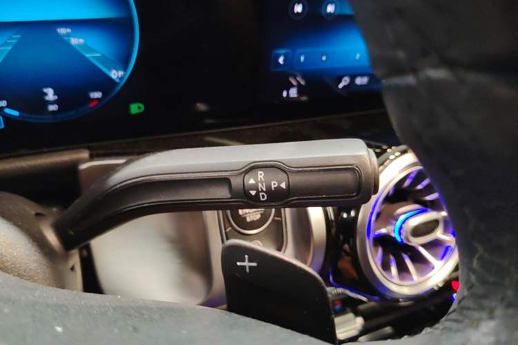 Used Mercedes-Benz GLB 2021 GLB 200 Fashion Model Gear Lever