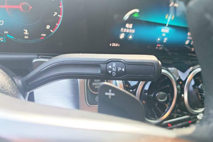 Used Mercedes-Benz GLB 2021 GLB 180 Fashion Model Gear Lever