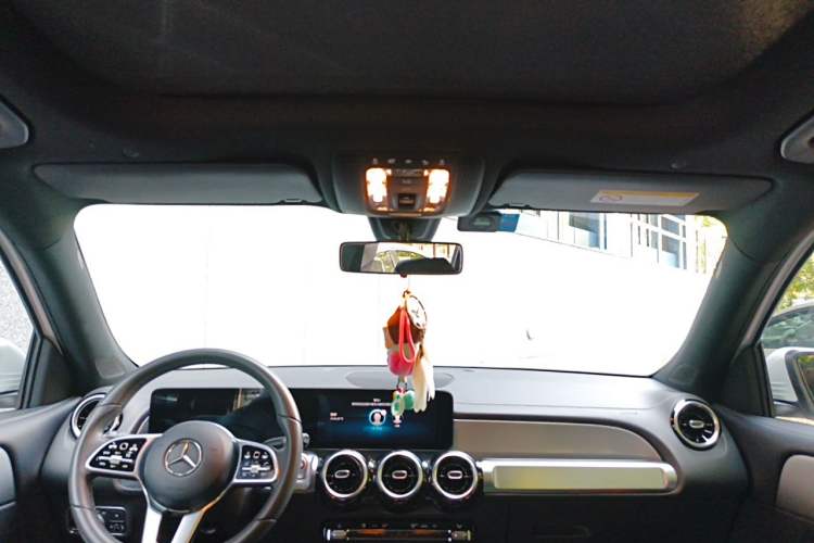 Used Mercedes-Benz GLB 2021 GLB 180 Dynamic Edition Headliner