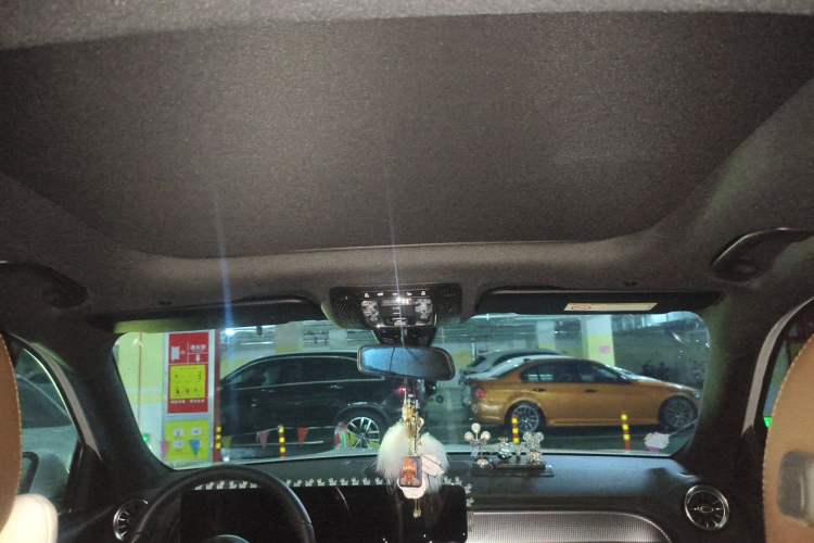 Used Mercedes-Benz GLB 2021 GLB 200 Dynamic Edition Headliner