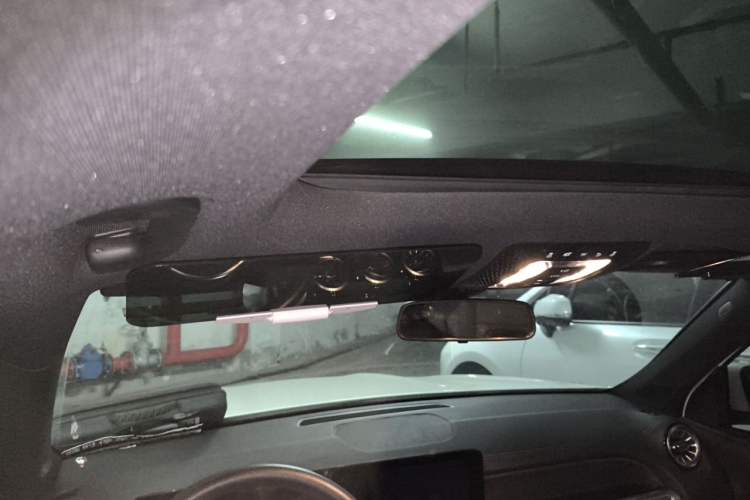 Used Mercedes-Benz GLB 2021 GLB 200 Dynamic Edition Headliner