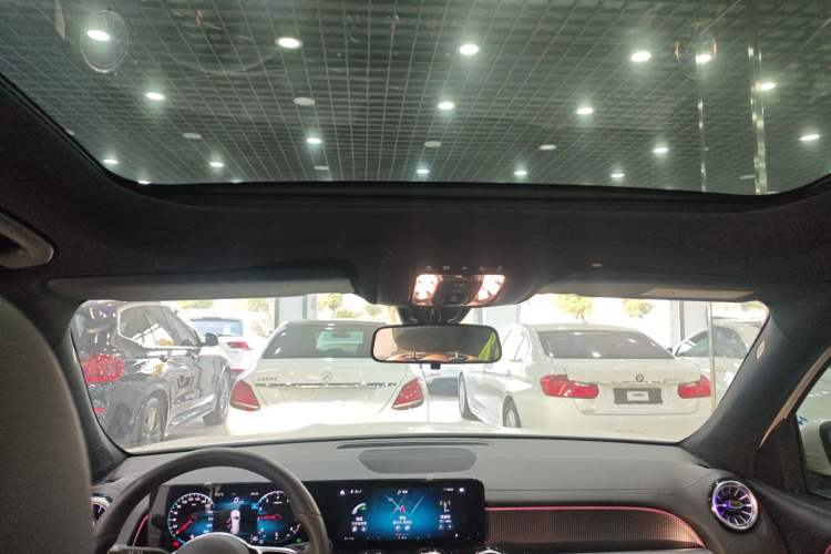 Used Mercedes-Benz GLB 2021 GLB 200 Dynamic Edition Headliner