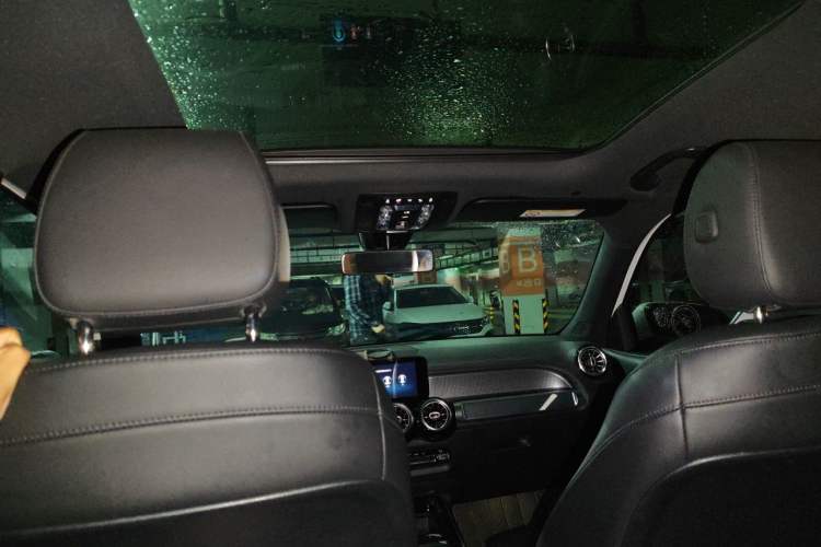 Used Mercedes-Benz GLB 2021 GLB 200 Fashion Model Headliner