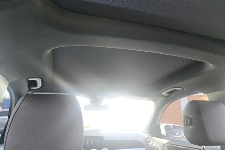 Used Mercedes-Benz GLB 2021 GLB 200 Dynamic Edition Headliner