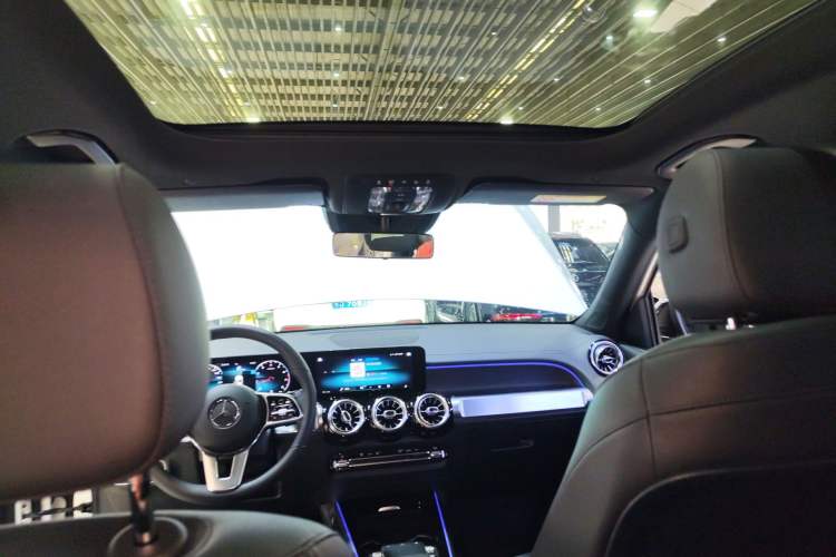 Used Mercedes-Benz GLB 2021 GLB 200 4MATIC Headliner