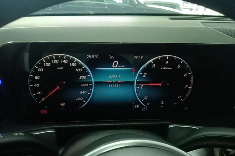 Used Mercedes-Benz GLB 2021 GLB 200 Dynamic Edition Instrument Cluster