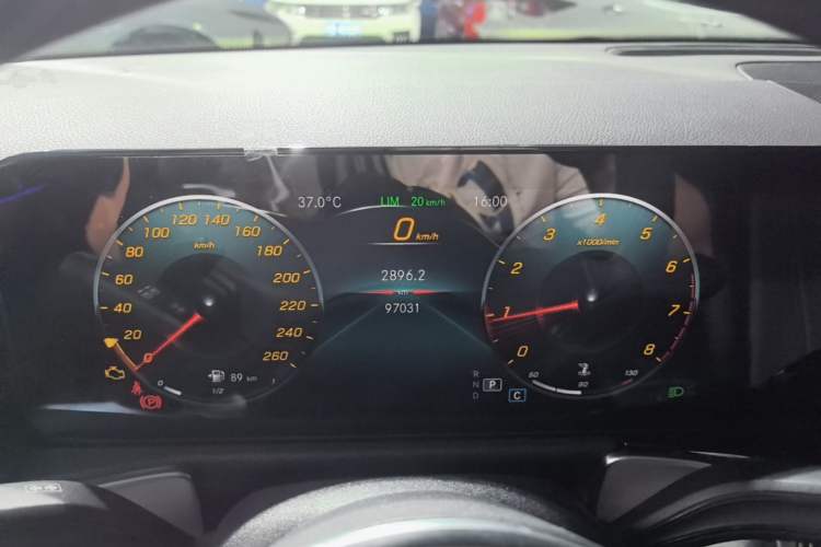 Used Mercedes-Benz GLB 2021 GLB 200 Fashion Model Instrument Cluster
