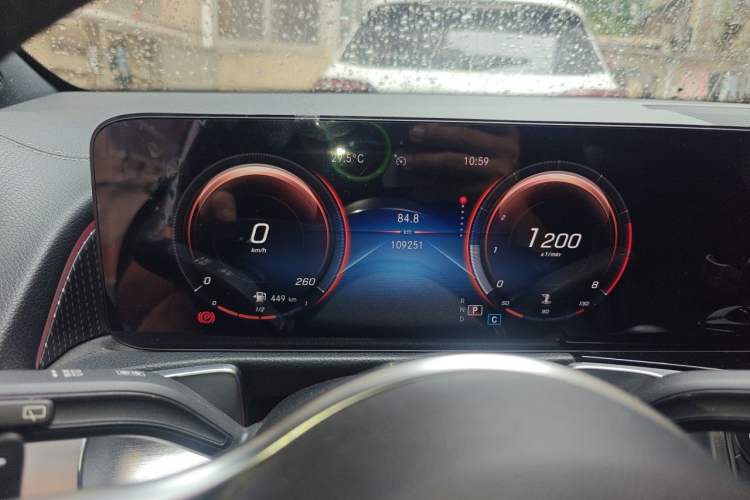Used Mercedes-Benz GLB 2021 GLB 200 Dynamic Edition Instrument Cluster