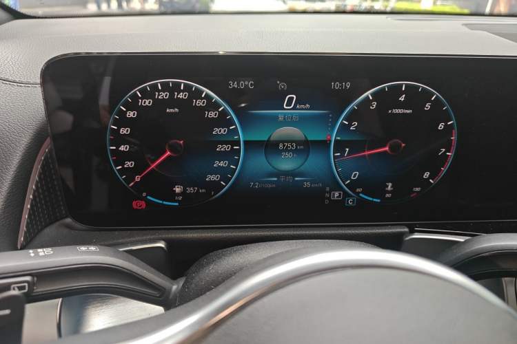 Used Mercedes-Benz GLB 2021 GLB 200 Dynamic Edition Instrument Cluster