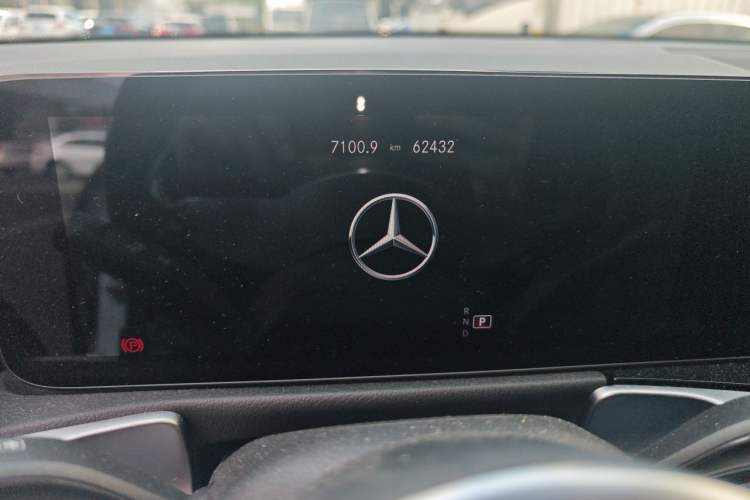 Used Mercedes-Benz GLB 2021 GLB 200 4MATIC Instrument Cluster