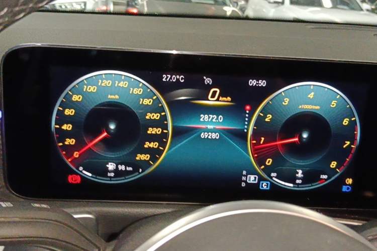 Used Mercedes-Benz GLB 2021 GLB 200 Dynamic Edition Instrument Cluster