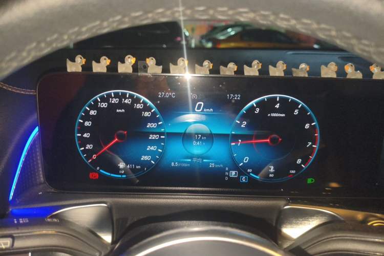 Used Mercedes-Benz GLB 2021 GLB 200 Dynamic Edition Instrument Cluster
