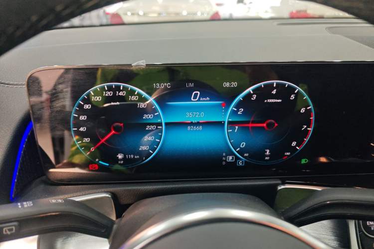 Used Mercedes-Benz GLB 2021 GLB 200 Dynamic Edition Instrument Cluster