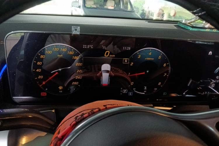 Used Mercedes-Benz GLB 2021 GLB 200 Dynamic Edition Instrument Cluster
