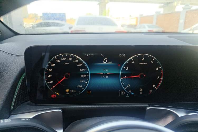 Used Mercedes-Benz GLB 2021 GLB 200 Dynamic Edition Instrument Cluster