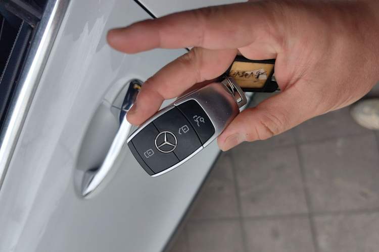 Used Mercedes-Benz GLB 2021 GLB 200 Fashion Model Interior 1