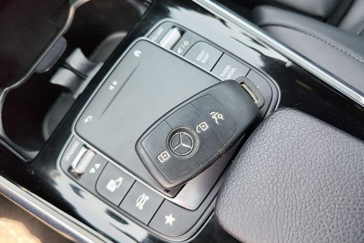 Used Mercedes-Benz GLB 2021 GLB 200 Dynamic Edition Interior 1