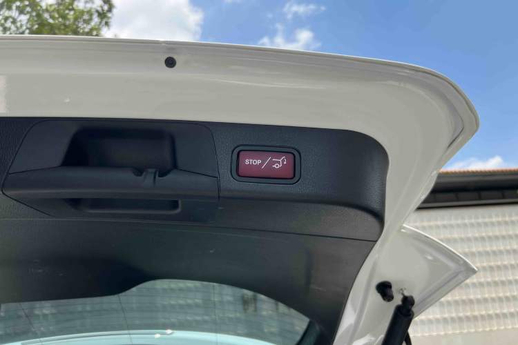 Used Mercedes-Benz GLB 2021 GLB 200 Dynamic Edition Interior 11