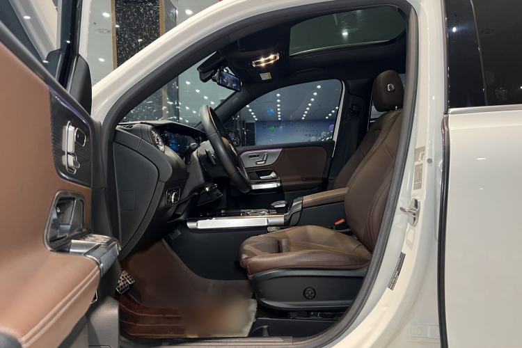 Used Mercedes-Benz GLB 2021 GLB 200 Fashion Model Interior 2