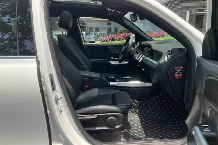 Used Mercedes-Benz GLB 2021 GLB 200 Dynamic Edition Interior 3