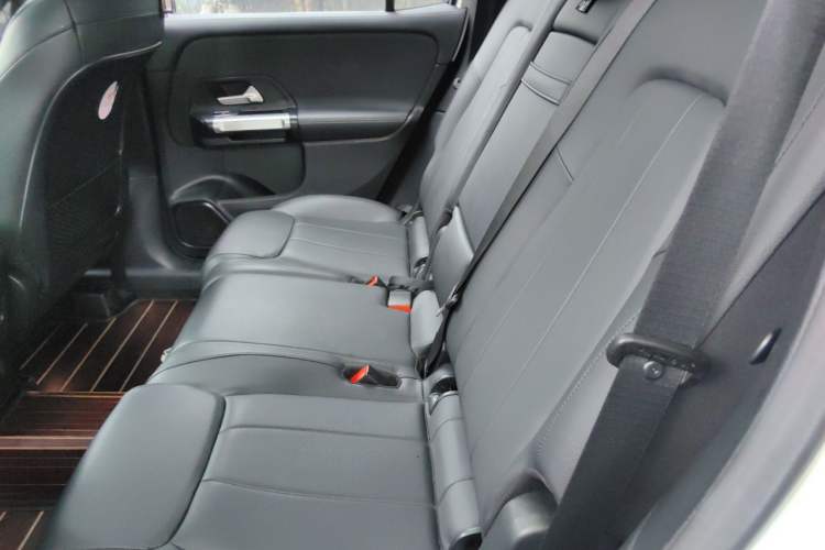 Used Mercedes-Benz GLB 2021 GLB 200 Dynamic Edition Interior 4