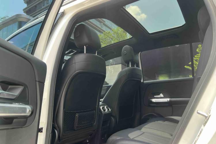 Used Mercedes-Benz GLB 2021 GLB 200 Dynamic Edition Interior 4