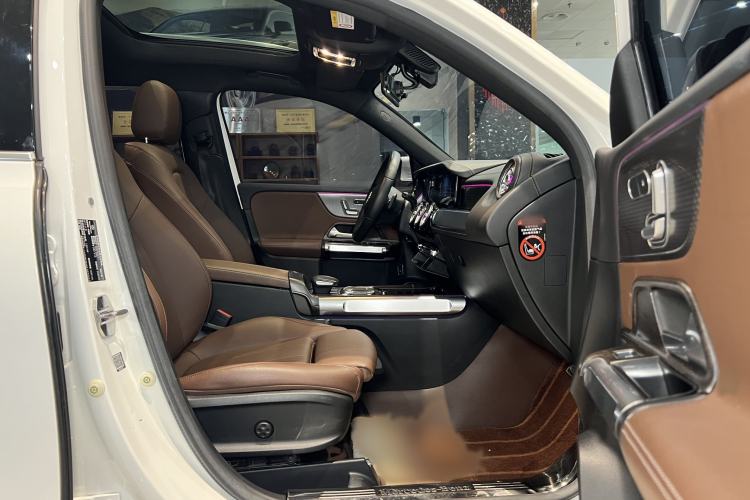 Used Mercedes-Benz GLB 2021 GLB 200 Fashion Model Interior 7