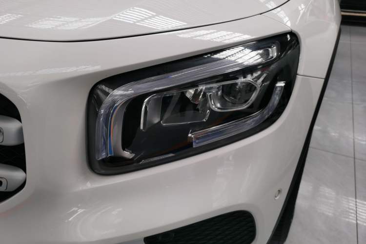 Used Mercedes-Benz GLB 2021 GLB 200 Dynamic Edition Left Front Headlight