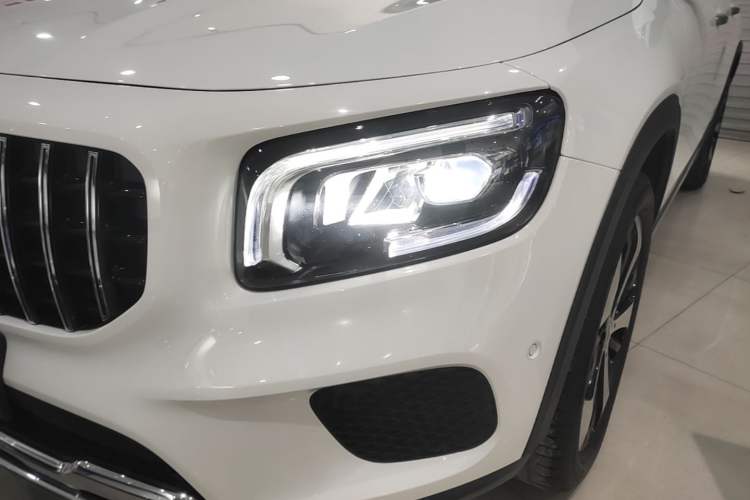 Used Mercedes-Benz GLB 2021 GLB 200 Fashion Model Left Front Headlight