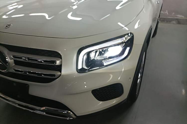 Used Mercedes-Benz GLB 2021 GLB 200 Dynamic Edition Left Front Headlight