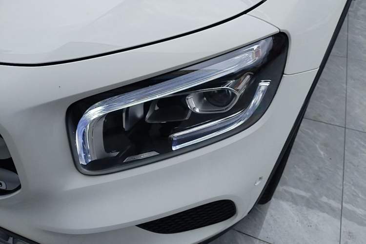 Used Mercedes-Benz GLB 2021 GLB 200 Fashion Model Left Front Headlight