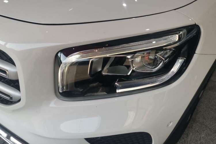 Used Mercedes-Benz GLB 2021 GLB 200 Fashion Model Left Front Headlight