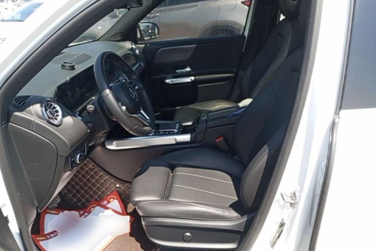 Used Mercedes-Benz GLB 2021 GLB 200 Dynamic Edition Left Front Seat