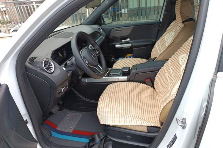 Used Mercedes-Benz GLB 2021 GLB 200 Dynamic Edition Left Front Seat