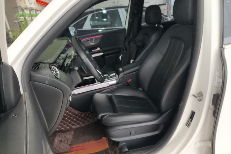 Used Mercedes-Benz GLB 2021 GLB 200 Fashion Model Left Front Seat