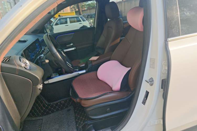 Used Mercedes-Benz GLB 2021 GLB 200 Dynamic Edition Left Front Seat