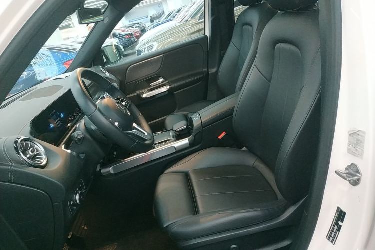 Used Mercedes-Benz GLB 2021 GLB 200 Dynamic Edition Left Front Seat