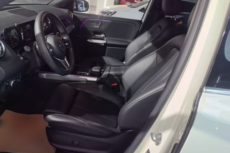 Used Mercedes-Benz GLB 2021 GLB 200 Fashion Model Left Front Seat