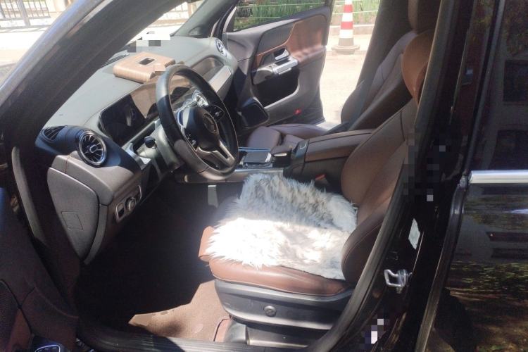 Used Mercedes-Benz GLB 2021 GLB 200 Dynamic Edition Left Front Seat