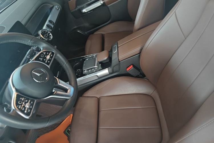 Used Mercedes-Benz GLB 2021 GLB 200 Fashion Model Left Front Seat