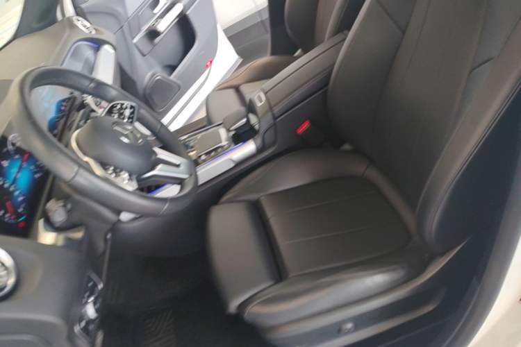 Used Mercedes-Benz GLB 2021 GLB 200 Fashion Model Left Front Seat