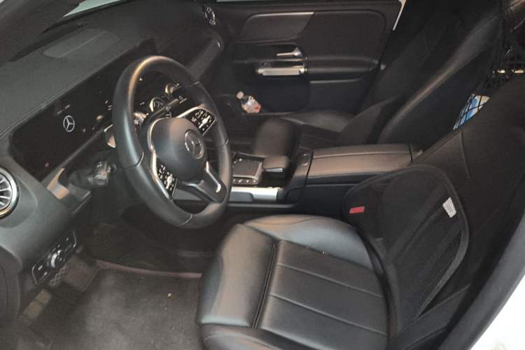 Used Mercedes-Benz GLB 2021 GLB 200 Dynamic Edition Left Front Seat