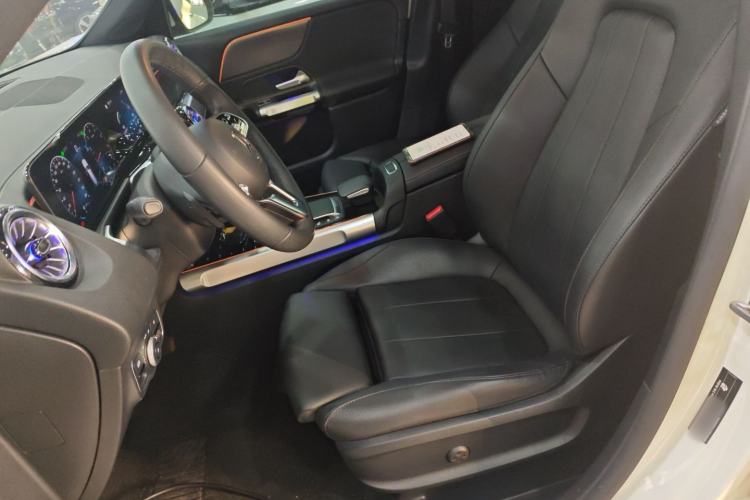 Used Mercedes-Benz GLB 2021 GLB 200 Dynamic Edition Left Front Seat